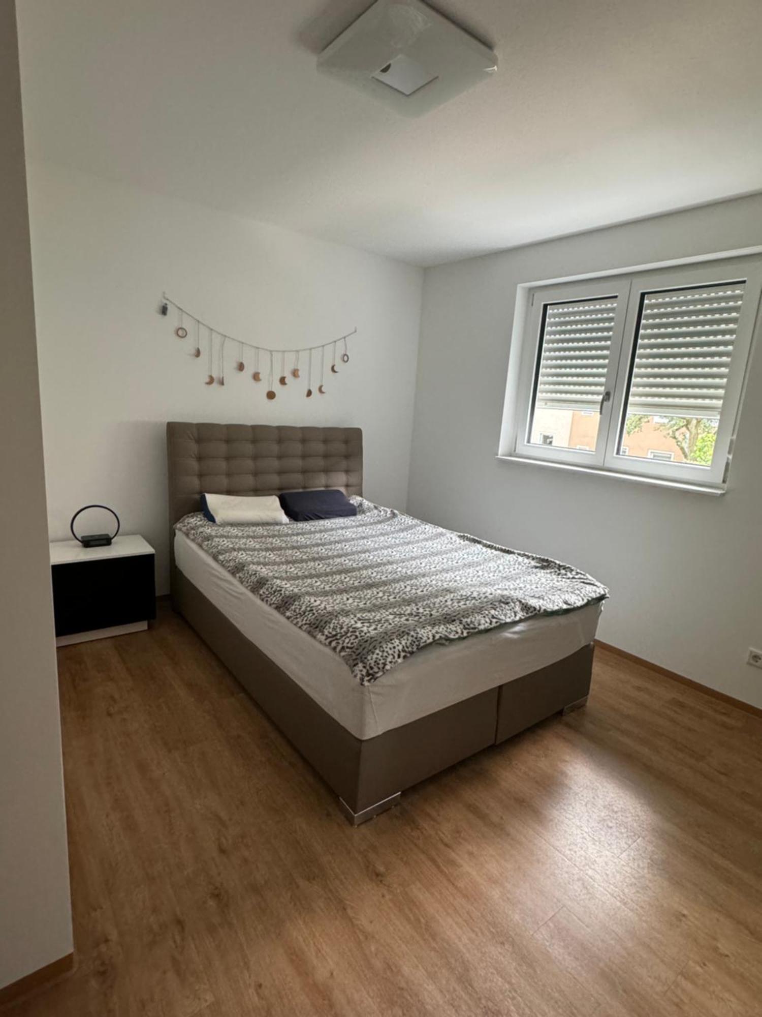 Schlafzimmer In Gemeinsame Apartment *